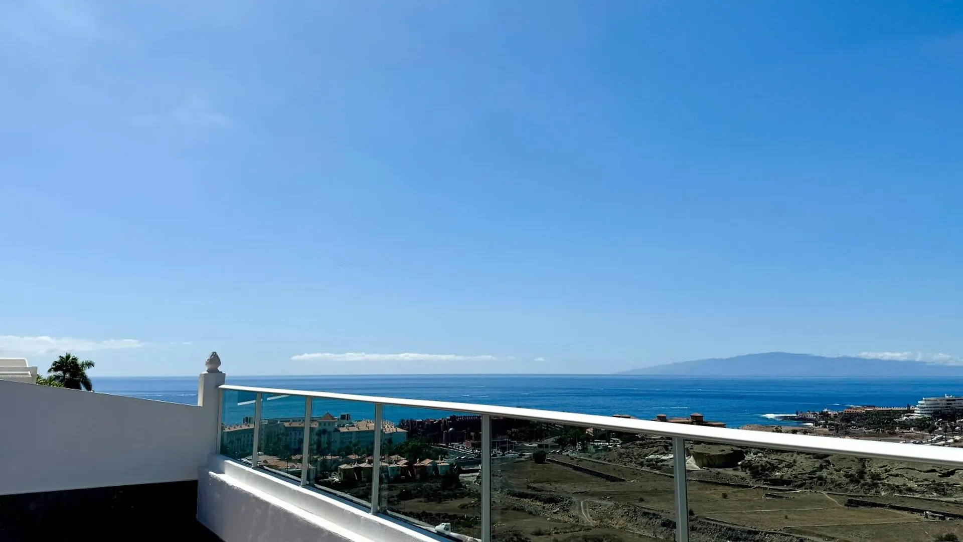 Villa Con Vista Al Mar Y Piscina Privada Costa Adeje  Costa Adeje (Tenerife)